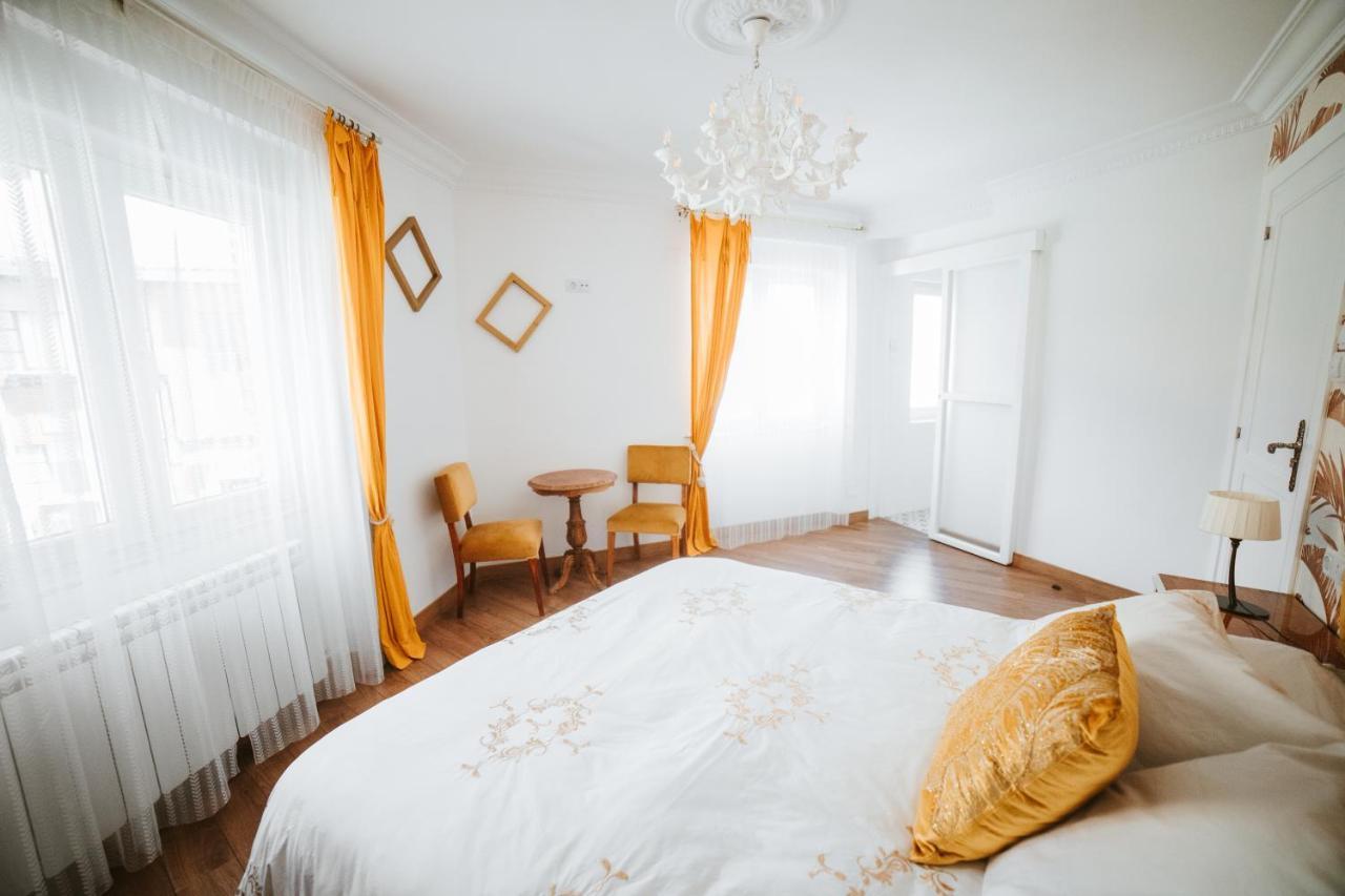 Mia'S Home Леон Екстериор снимка